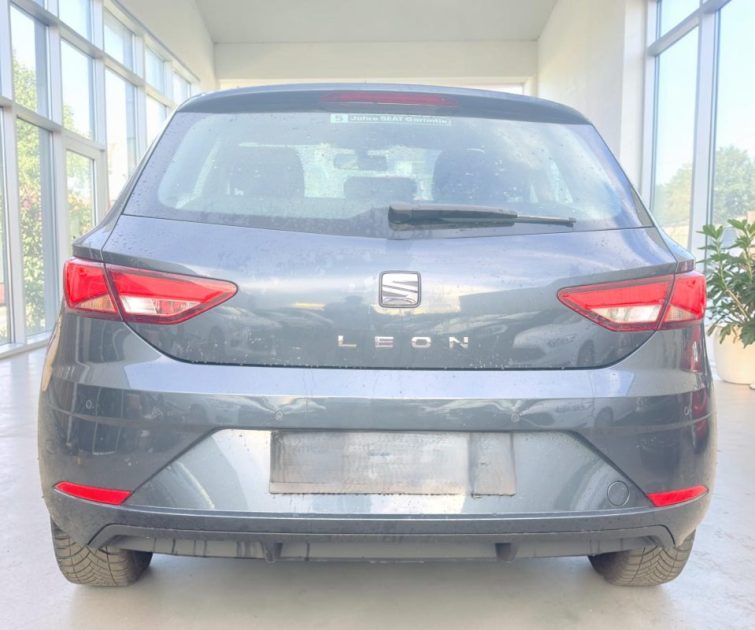 SEAT LEON TSI 5PORTES 1ER MAIN GARANTIE 6MOIS ETAT NEUF
