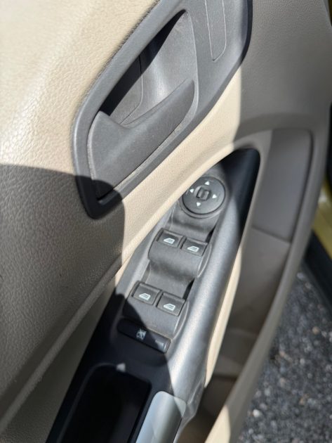 FORD TOURNEO CONNECT 1.5 TDCI 100  