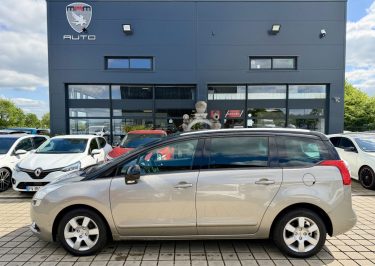 PEUGEOT 5008 1.6 HDI 112 PREMIUM BMP6 2010