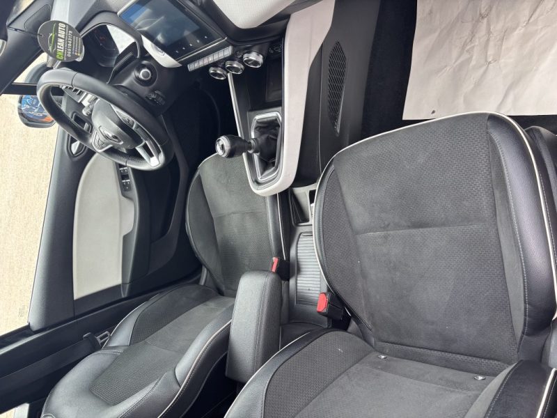 RENAULT CLIO V 1.3 TCE 140 INTENS 2021