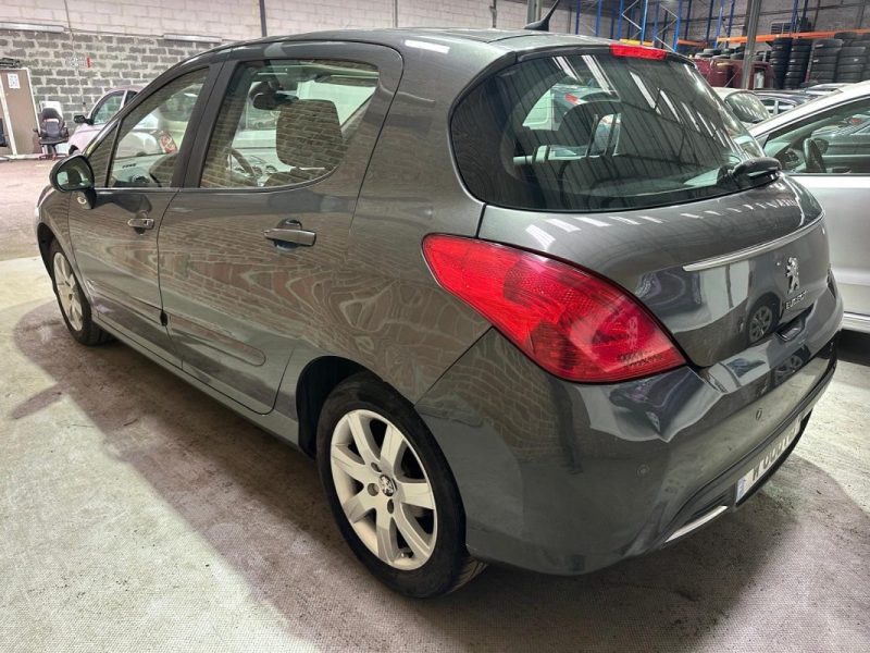 PEUGEOT 308 1.6 E-HDI 115CV BUSINESS  BUSINESS  2013
