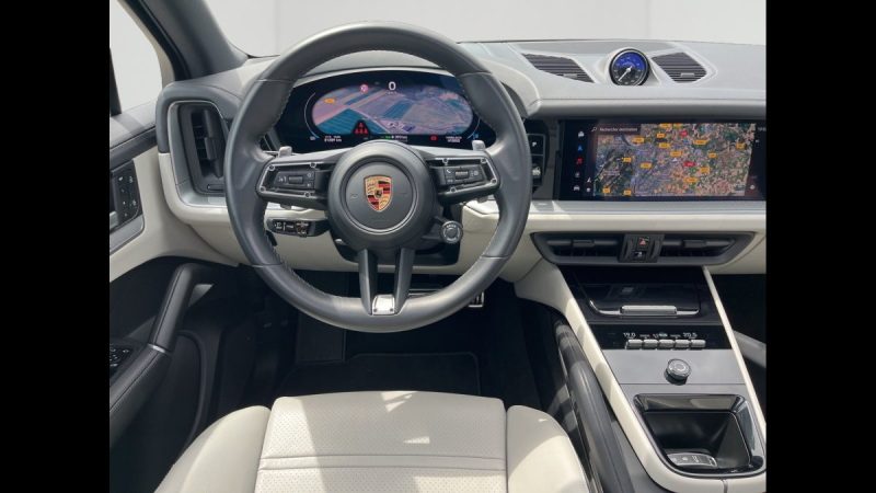 PORSCHE CAYENNE III 3.0 V6 519CH S E-HYBRID PORSCHE APPROVED ECRAN PASSAGER