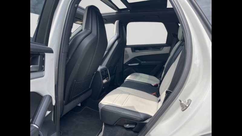 PORSCHE CAYENNE III 3.0 V6 519CH S E-HYBRID PORSCHE APPROVED ECRAN PASSAGER