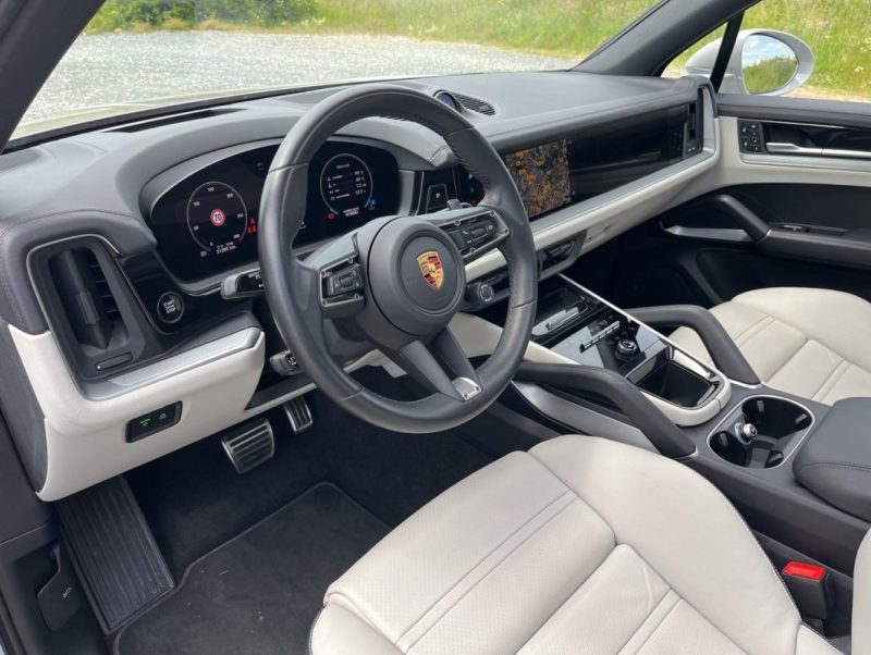 PORSCHE CAYENNE III 3.0 V6 519CH S E-HYBRID PORSCHE APPROVED ECRAN PASSAGER