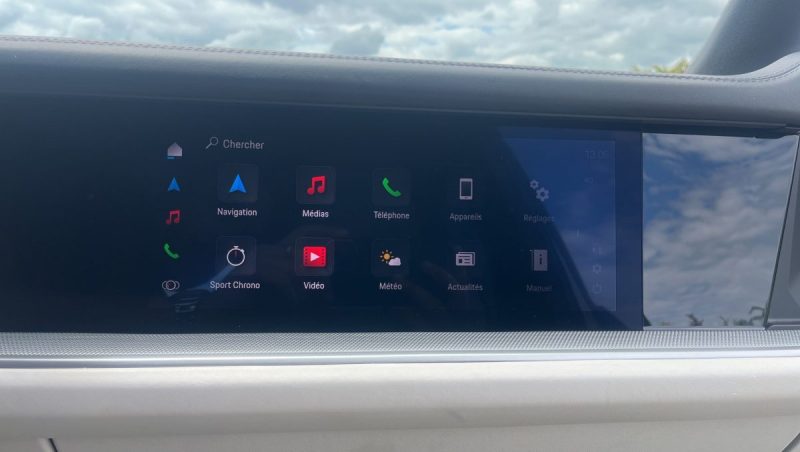 PORSCHE CAYENNE III 3.0 V6 519CH S E-HYBRID PORSCHE APPROVED ECRAN PASSAGER