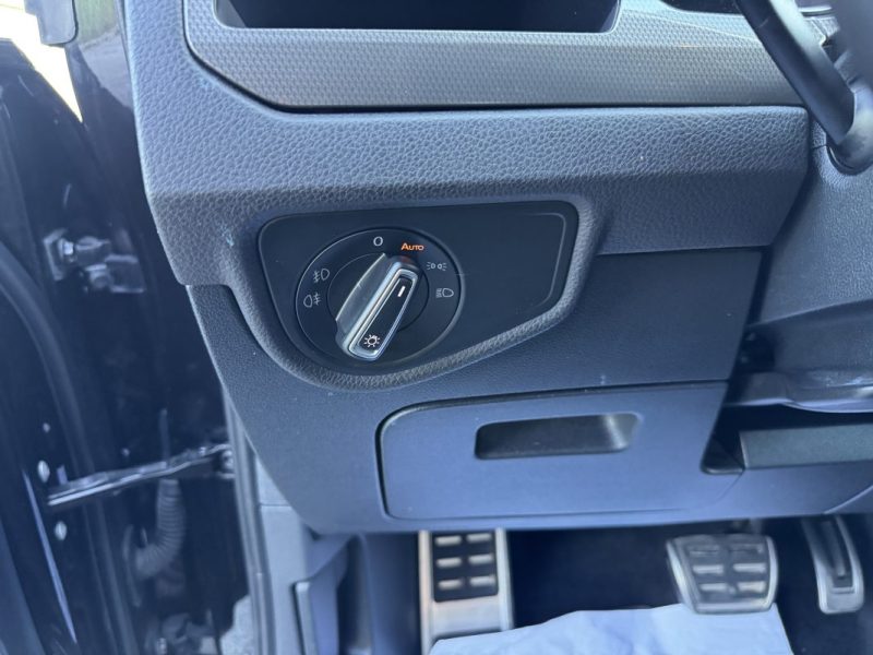 VOLKSWAGEN TOURAN 1.6 TDI 115 BVA 7PLACES CONNECT
