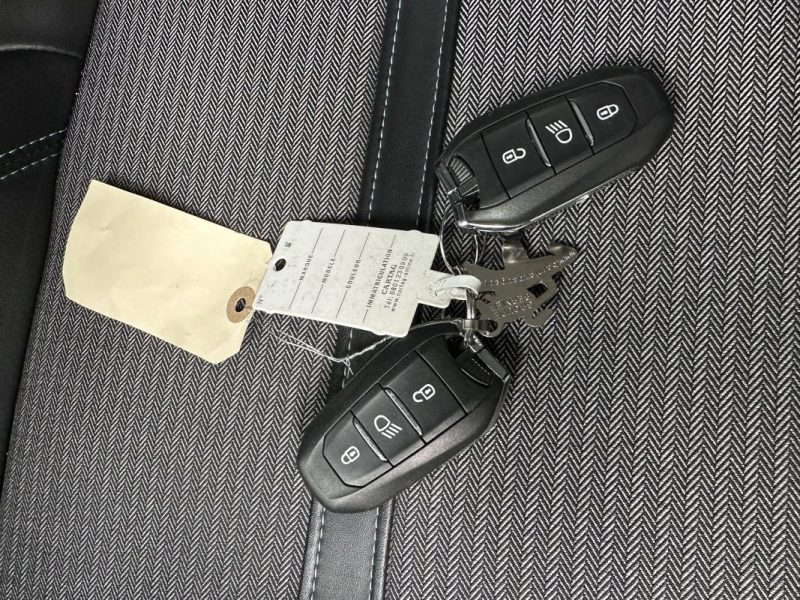 PEUGEOT 3008 BlueHDI 130cv ALLURE PACK