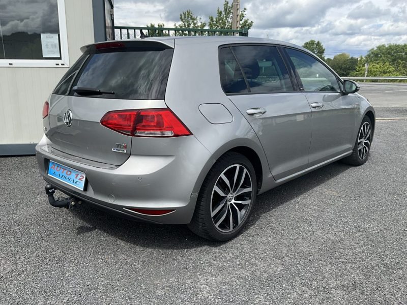 VOLKSWAGEN GOLF VII 1.6 TDI 110 CV ALLSTAR  *Caméra de recul 