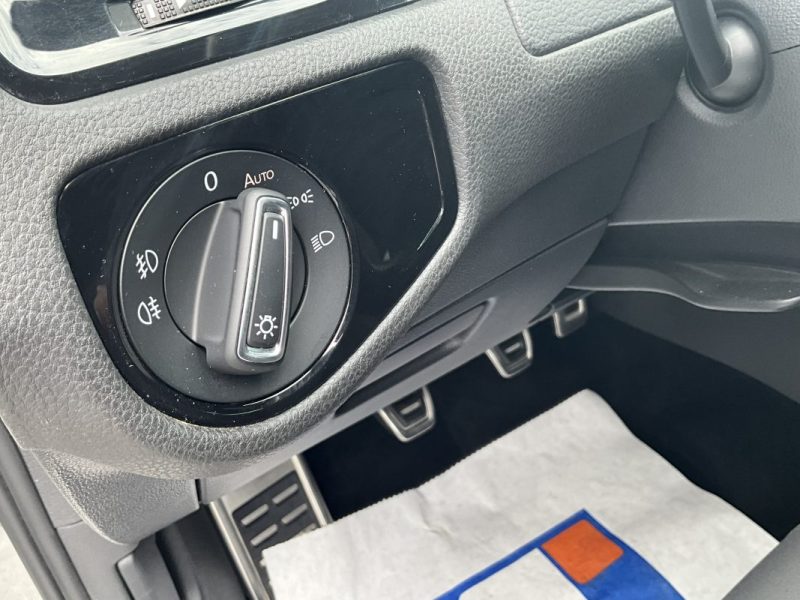 VOLKSWAGEN GOLF VII 1.6 TDI 110 CV ALLSTAR  *Caméra de recul 