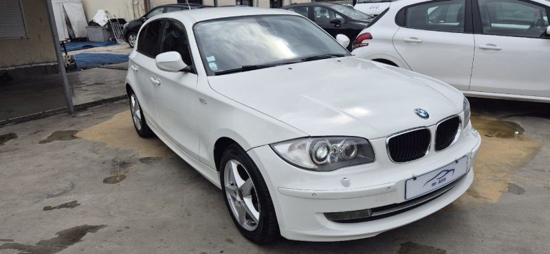 BMW SERIE 1 116D EDITION BLACK AND WHITE 2011