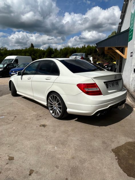 MERCEDES C 350 4-MATIC 306CV PACK AMG