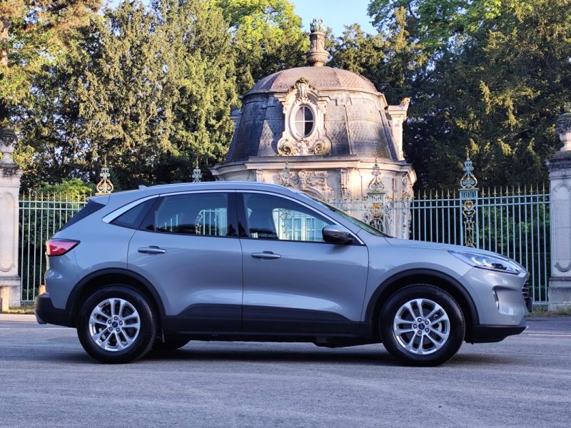 FORD KUGA 3 2.5 DURATEC 225CH PHEV TITANIUM BVA 2022