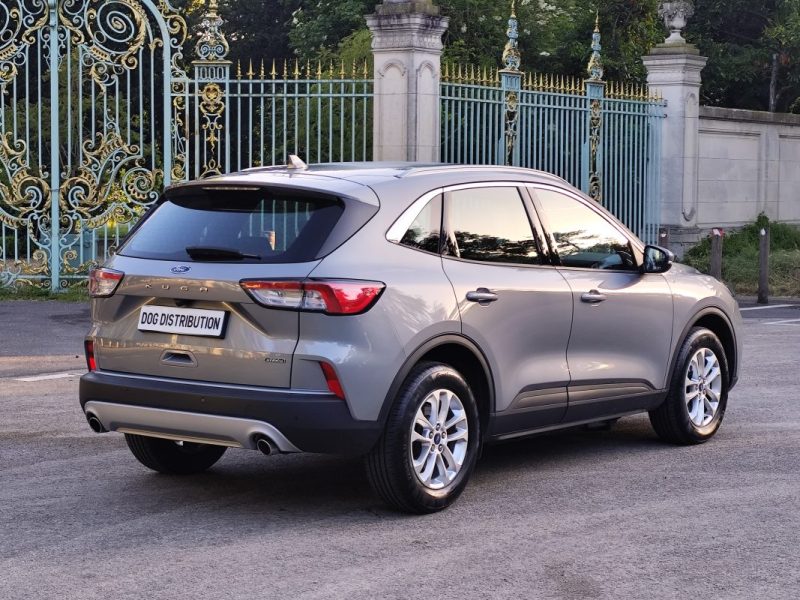 FORD KUGA 3 2.5 DURATEC 225CH PHEV TITANIUM BVA 2022