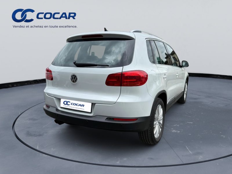 VOLKSWAGEN TIGUAN 2.0 TDI 140CH BLUEMOTION LOUGNE