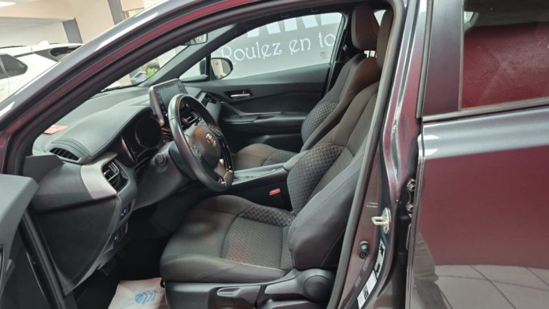 TOYOTA C-HR SUV PHASE 2 HYBRIDE 1.8 DYNAMIC 122cv/1 ERE MAIN/TVA RECUPERABLE