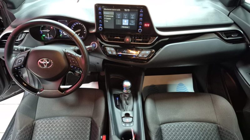 TOYOTA C-HR SUV PHASE 2 HYBRIDE 1.8 DYNAMIC 122cv/1 ERE MAIN/TVA RECUPERABLE