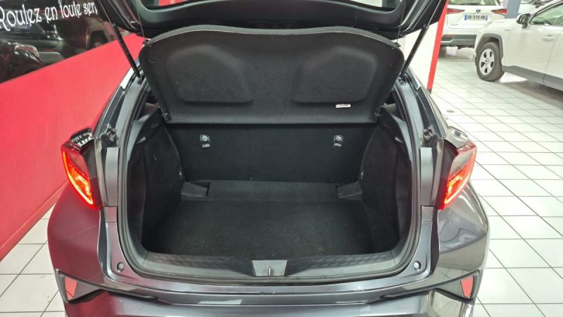 TOYOTA C-HR SUV PHASE 2 HYBRIDE 1.8 DYNAMIC 122cv/1 ERE MAIN/TVA RECUPERABLE