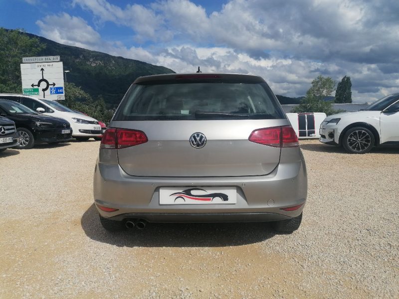 VOLKSWAGEN Golf 7 - 140ch essence 