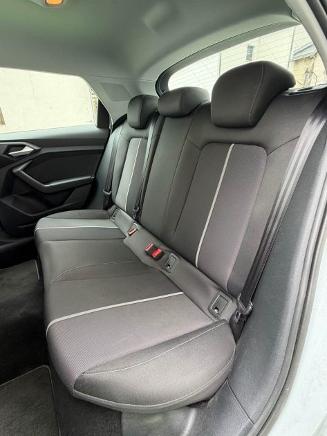 AUDI A1 SPORTBACK 30 TFSI 110 CV DESIGN ORIGINE FRANCE GARANTIE 6 MOIS  