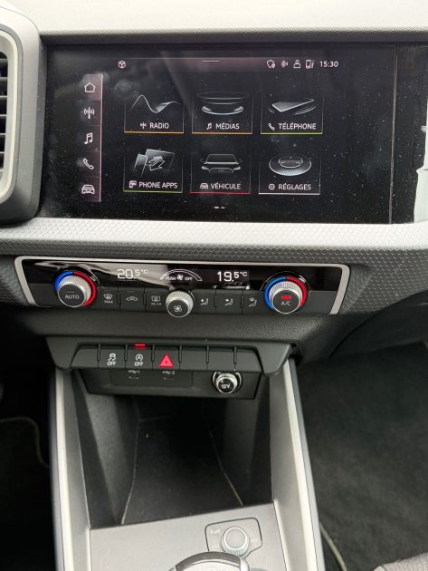 AUDI A1 SPORTBACK 30 TFSI 110 CV DESIGN ORIGINE FRANCE GARANTIE 6 MOIS  