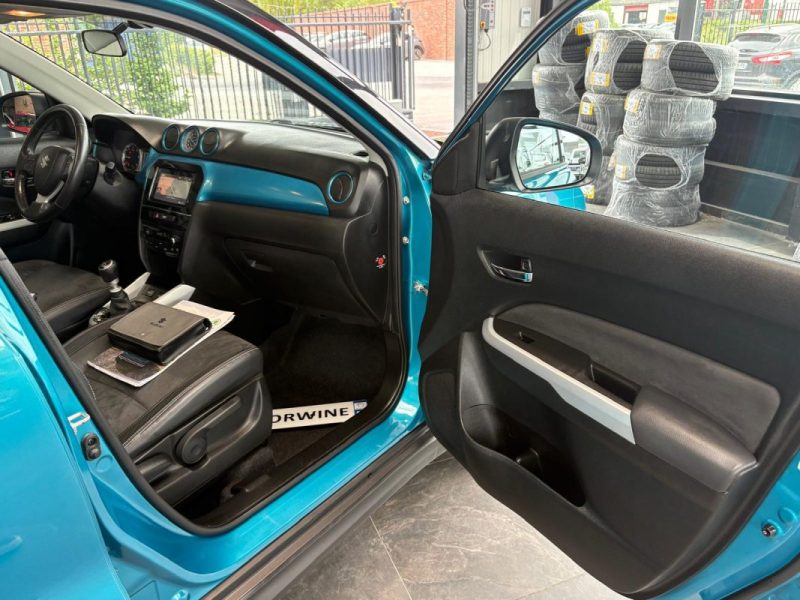 🚗 SUZUKI VITARA 1.6 120 Ch⚙️ 📊 Première main ☀️ Toit ouvrant 📱 Bluetooth 📷 Caméra de recul