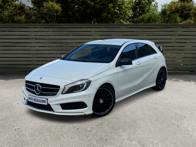 MERCEDES A180 PACK AMG FULL OPTIONS GPS/CLIM/CUIR/XENON 1er MAIN 