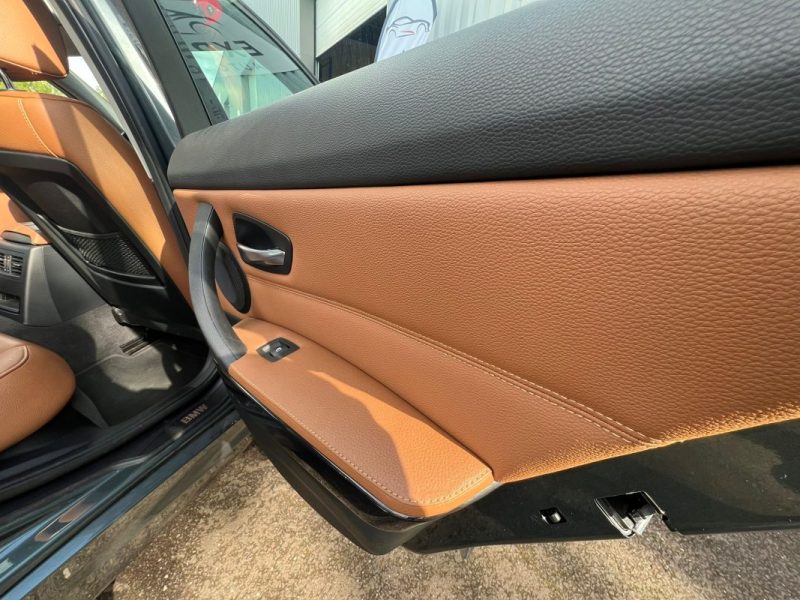 BMW SERIE 320D E91 PACK LUXE TOURING 184CV X DRiVE BVA CUIR/GPS/TOE