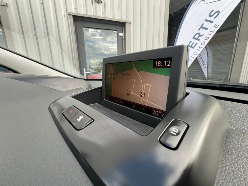 PEUGEOT 5008 BUSINESS-LINE 1,6 HDi 110CV
