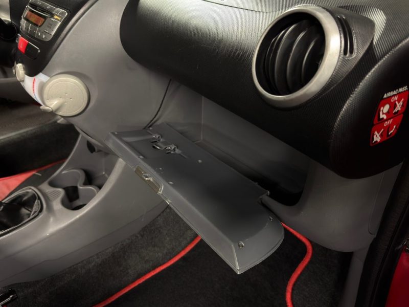 PEUGEOT 107 1.0 68 Cv 5 PORTES / PAIEMENT EN 4 FOIS PAR CB POSSIBLE