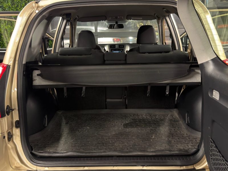 TOYOTA RAV4 III PHASE 2 LE CAP 2.2 D-4D 150 Cv 2WD 1ERE MAIN ORIGINE FRANCE 72 00 Kms - Garantie1an