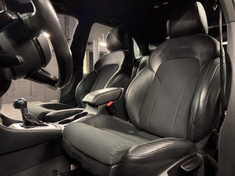 AUDI Q3 PHASE 2 S-LINE 1.4 TFSI COD 150 Cv 1ERE MAIN / BOITE AUTO S-TRONIC - GARANTIE 1 AN