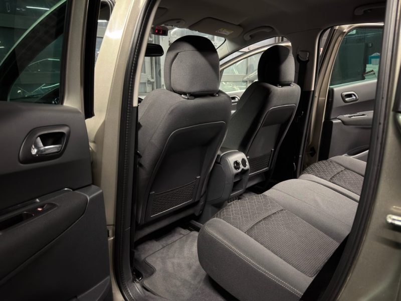 PEUGEOT 3008 PHASE 2 STYLE 1.2 TURBO 130 Cv 1ERE MAIN / ORIGINE FRANCE CRIT AIR 1 - GARANTIE 1 AN