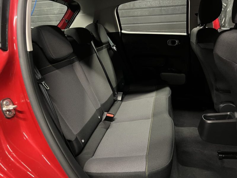CITROEN C3 III FEEL 1.2 82 Cv 1ERE MAIN / 17 300 Kms APPLE CARPLAY & ANDROID - GARANTIE 1 AN