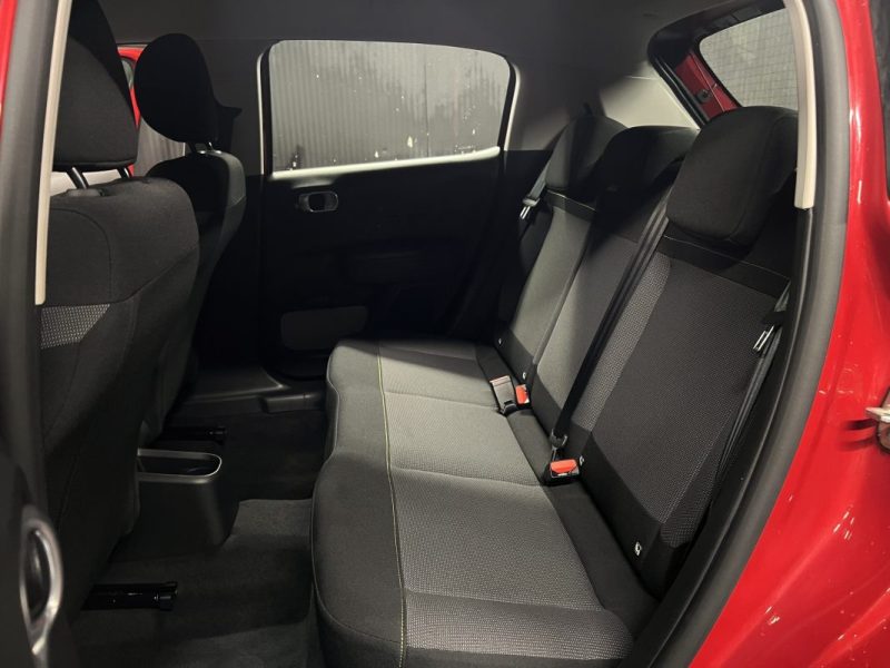 CITROEN C3 III FEEL 1.2 82 Cv 1ERE MAIN / 17 300 Kms APPLE CARPLAY & ANDROID - GARANTIE 1 AN