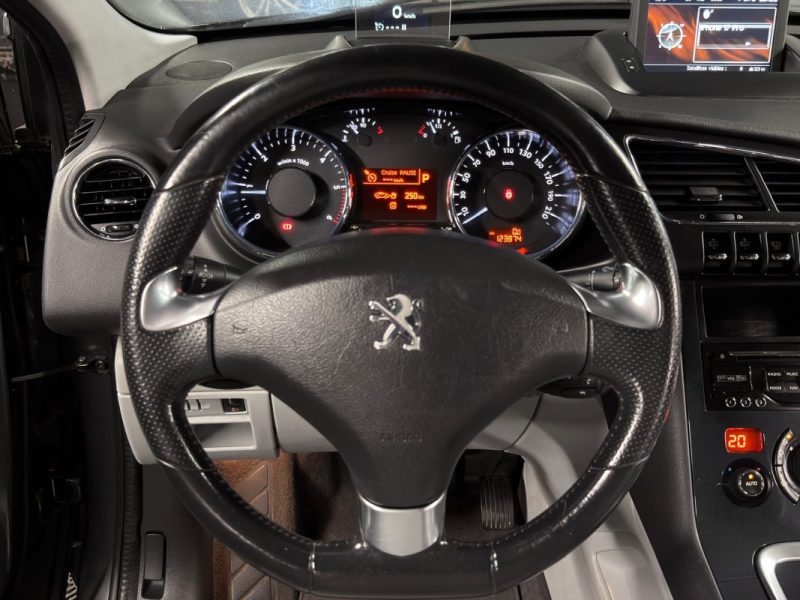 PEUGEOT 3008 PHASE 2 FELINE 2.0 HDI 163 Cv BOITE AUTO TOIT PANO CUIR CAMERA ATTELAGE - GARANTIE 1 AN