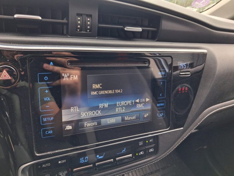 TOYOTA AURIS 1.2T 116 CV DESIGN CAMERA DE RECUL BLUETOOTH 