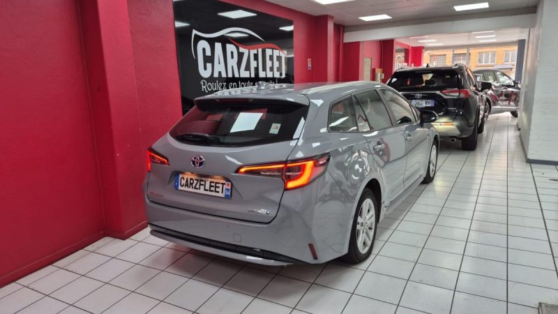 TOYOTA COROLLA TOURING SPORTS 122cv DYNAMIC BUSINESS/1 ERE MAIN/TVA RECUPERABLE