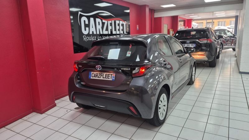 TOYOTA YARIS 4 BERLINE 116cv DYNAMIC BUSINESS/1 ERE MAIN/TVA RECUPERABLE