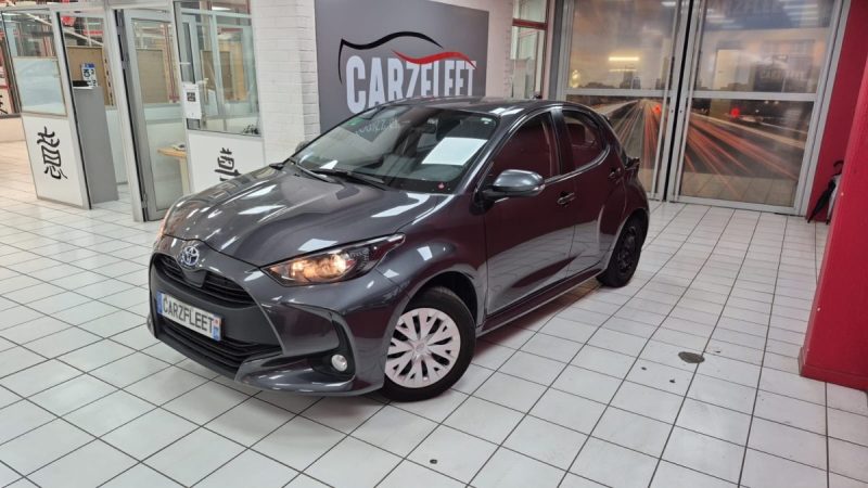 TOYOTA YARIS 4 BERLINE 116cv DYNAMIC BUSINESS/1 ERE MAIN/TVA RECUPERABLE