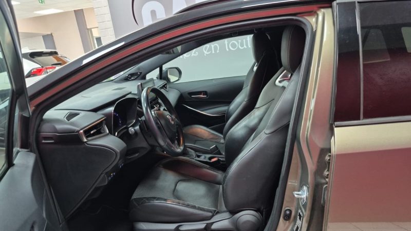 TOYOTA COROLLA TOURING SPORTS 184cv COLLECTION + TOIT PANORAMIQUE/1 ERE MAIN/TVA RECUPERABLE