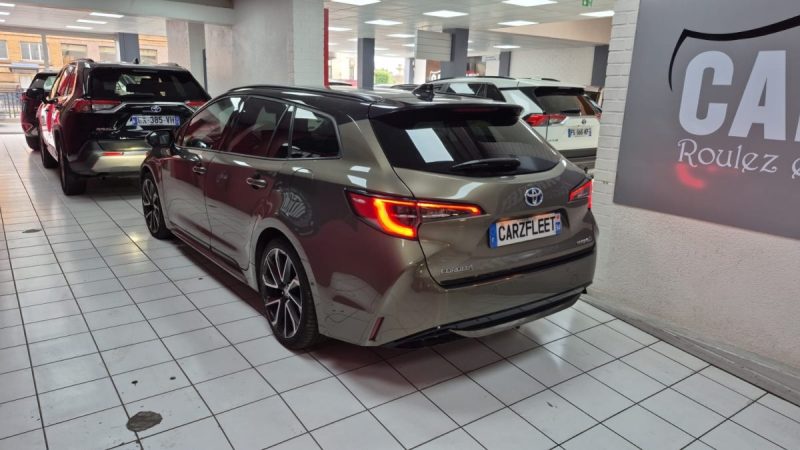 TOYOTA COROLLA TOURING SPORTS 184cv COLLECTION + TOIT PANORAMIQUE/1 ERE MAIN/TVA RECUPERABLE