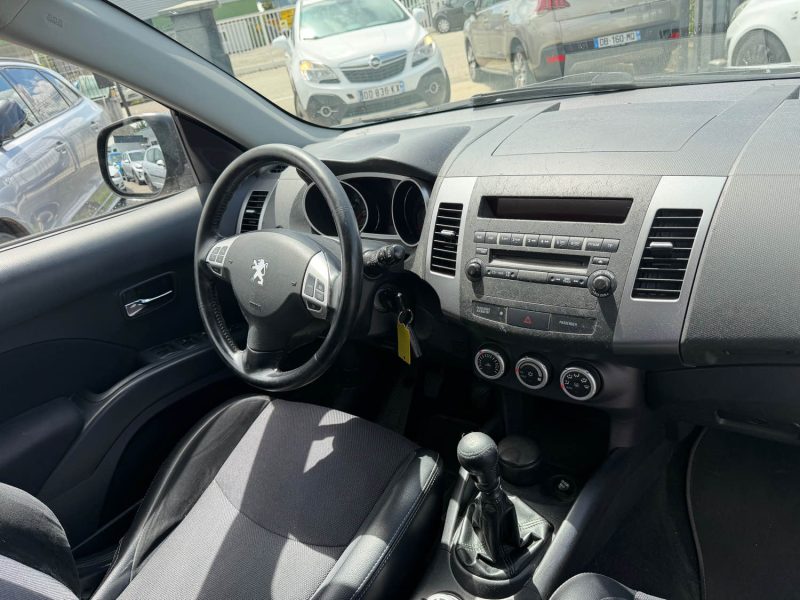 PEUGEOT 4007 2.2 HDI 156CH 4WD 4X4 7 PLACES GARANTIE 1ERE MAIN 