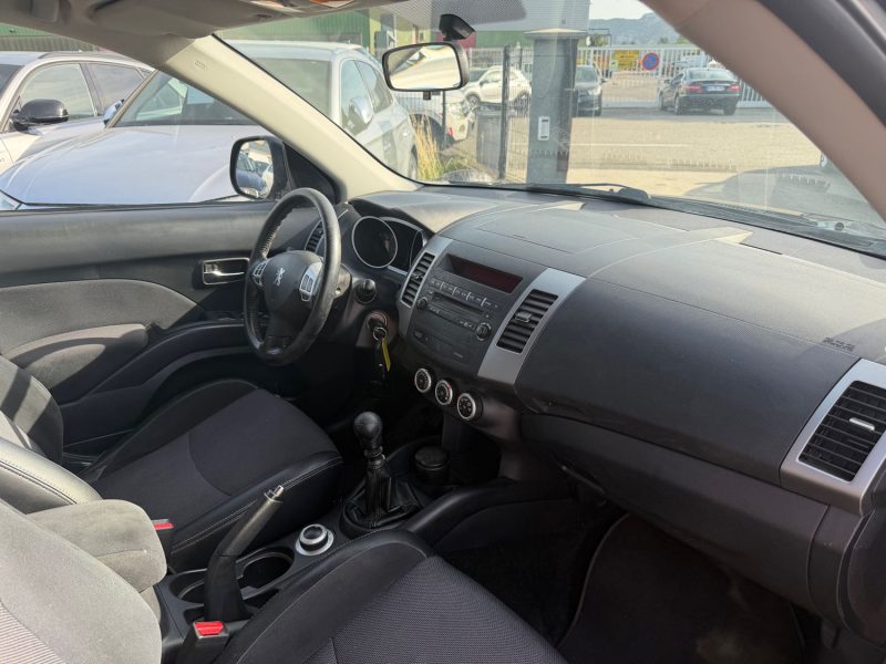 PEUGEOT 4007 2.2 HDI 156CH 4WD 4X4 7 PLACES GARANTIE 1ERE MAIN 