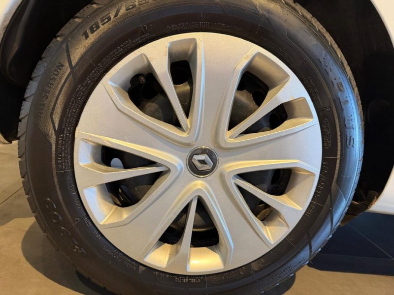 RENAULT CLIO IV TCE 90 TREND 