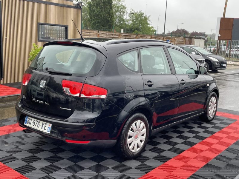 SEAT ALTEA XL 1.6 TDI90 FAP RÉFERENCE 2011