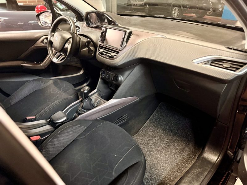 PEUGEOT 2008 1.2 PURE TECH 82 Active