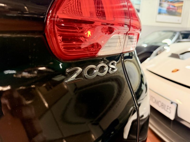PEUGEOT 2008 1.2 PURE TECH 82 Active