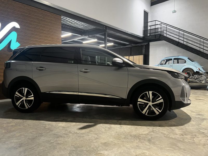 PEUGEOT  - 5008 II - 1.2 PURE TECH - 130 - ALLURE PACK - 2021 - 51000 km - CarPlay - 7 Places
