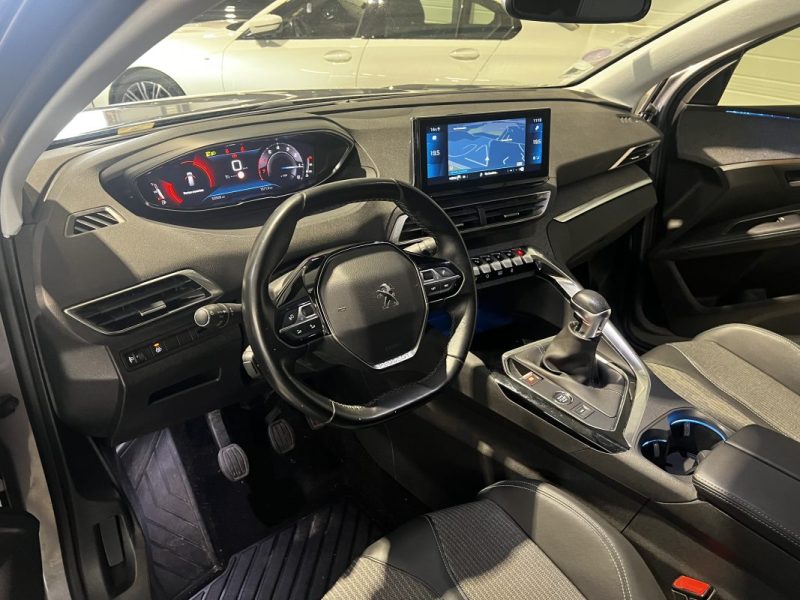 PEUGEOT  - 5008 II - 1.2 PURE TECH - 130 - ALLURE PACK - 2021 - 51000 km - CarPlay - 7 Places