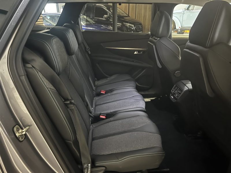 PEUGEOT  - 5008 II - 1.2 PURE TECH - 130 - ALLURE PACK - 2021 - 51000 km - CarPlay - 7 Places